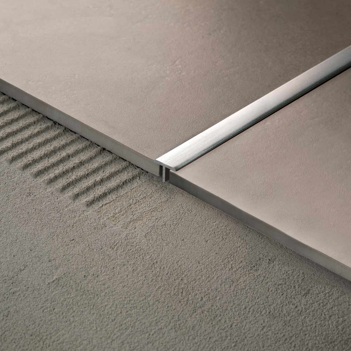 Perfil em TÊ Alumínio Mate-Dourado-Bronze